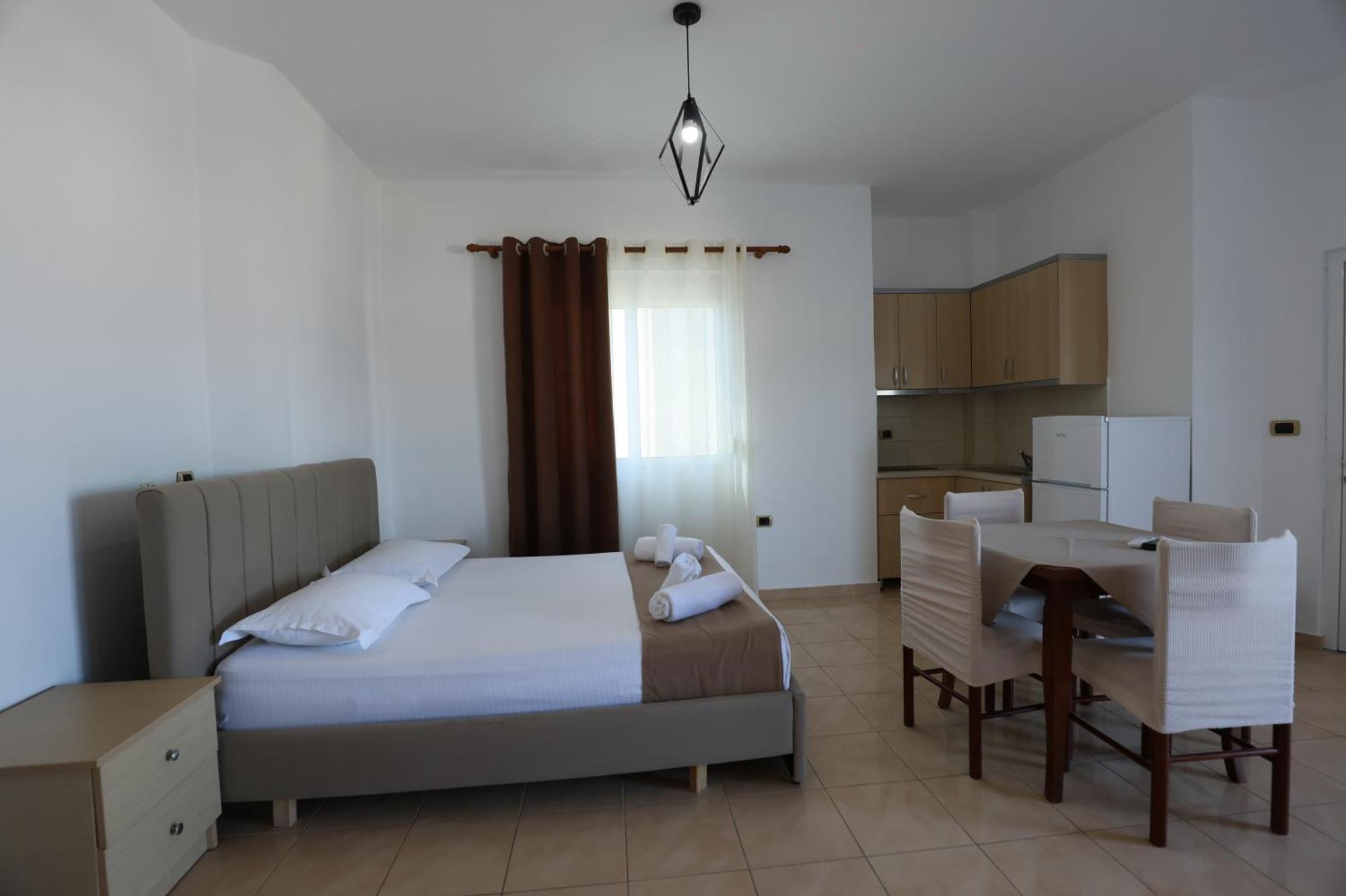 Michelle Apartments Ksamil Eksteriør bilde