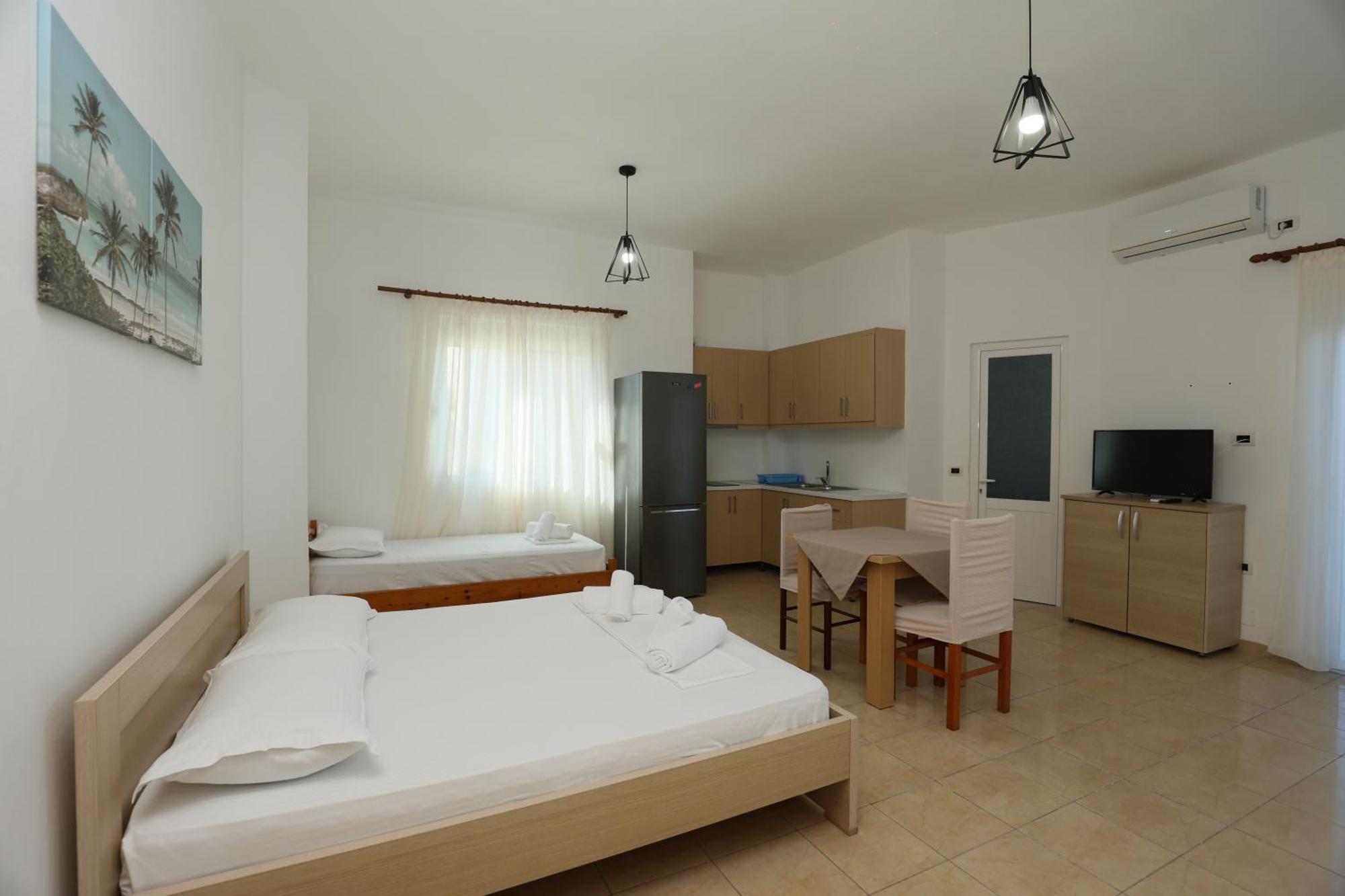 Michelle Apartments Ksamil Eksteriør bilde
