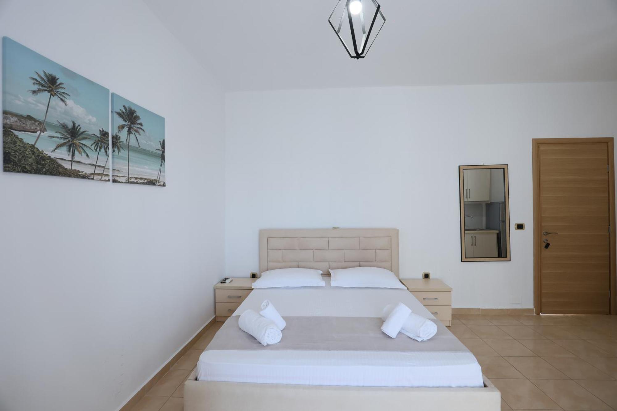 Michelle Apartments Ksamil Eksteriør bilde