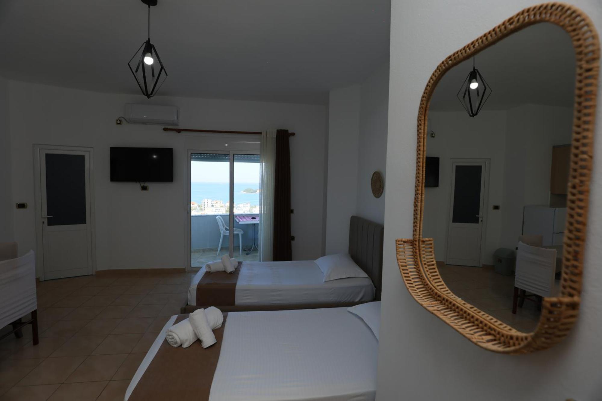 Michelle Apartments Ksamil Eksteriør bilde